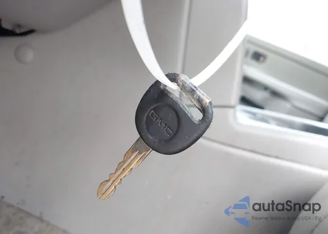 2005 GMC Yukon Slt из США, поврежденный, VIN 1GKEC13T35R184754